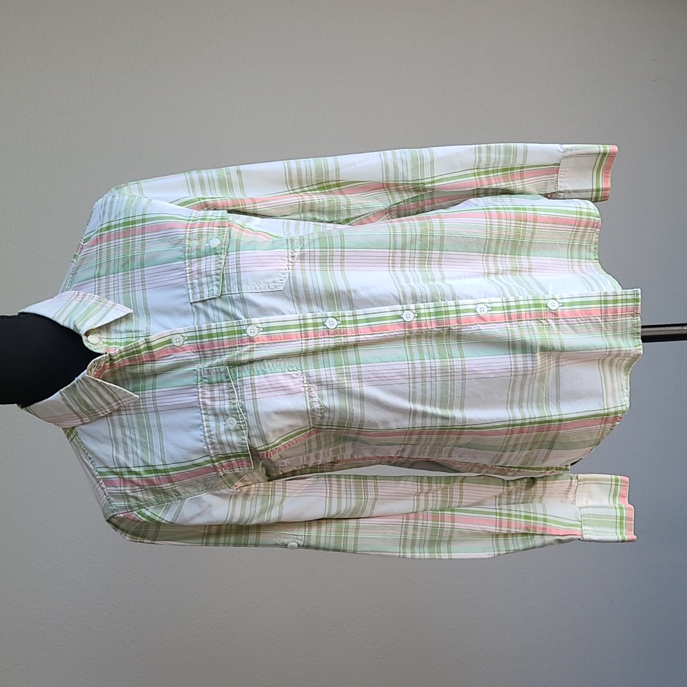 EUC Women's Patagonia Shirt Size 6